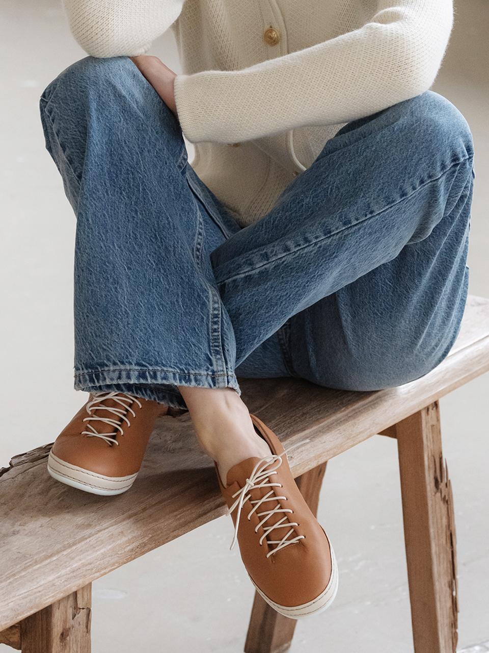 GISSE Flow Sneakers