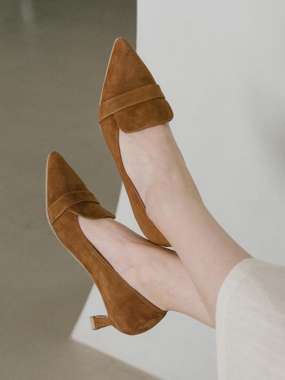 GISSE Handmade Lambskin Pointed-toe Stiletto Pumps (GIS-45206-1)