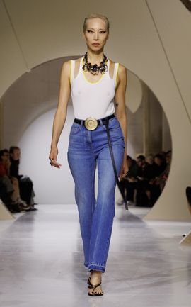 Givenchy Givenchy Balanced Heel Thong Sandals
