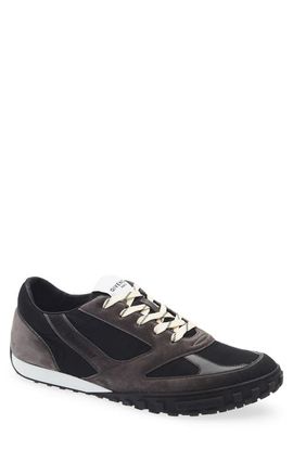 Givenchy Givenchy Glide Sneaker
