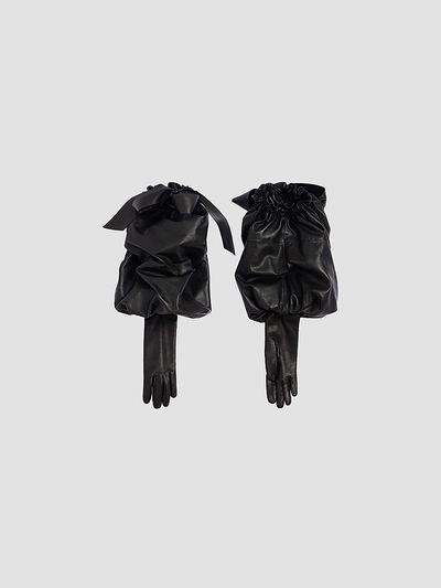 Givenchy Women's Large Bonbon gloves in Nappa Leather