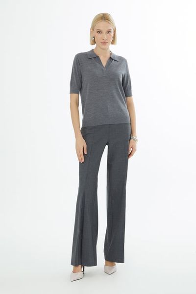 Gizia Gizia Off-Shoulder Knit Sweater