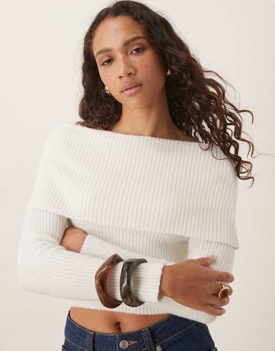 Glamorous Glamorous bardot oversized fit knit in white