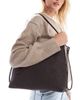 Glamorous Glamorous buckle detail shoulder bag in chocolate brown - 4