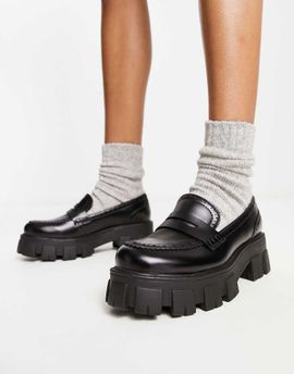 Glamorous Glamorous chunky loafers in black patent