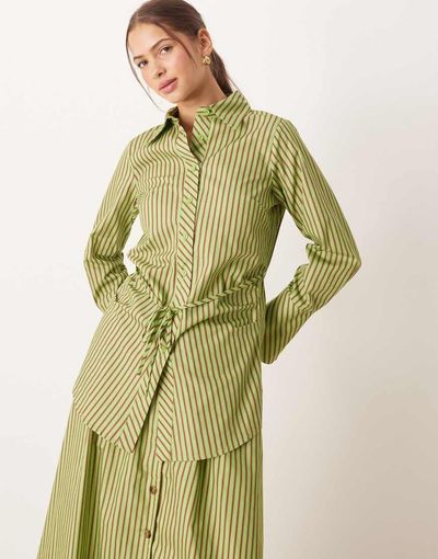 Glamorous Glamorous cinched waist shirt in green red stripes-Multi