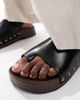 Glamorous Glamorous clog sandals in black - 3