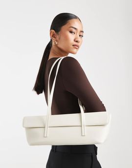 Glamorous Glamorous elongated shoulder bag in cream-White
