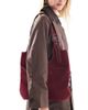 Glamorous Glamorous faux suede shoulder tote bag in burgundy-Red - 4