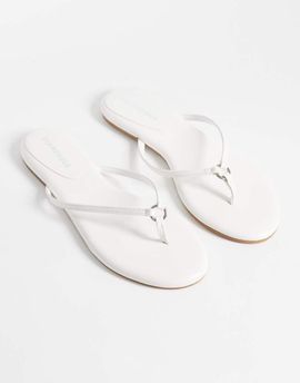 Glamorous Glamorous flip flops in white