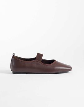 Glamorous Glamorous square toe ballet flats in brown