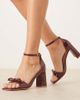 Glamorous Wide Fit Glamorous Wide Fit block heeled sandals with bow in burgundy-Red - 1
