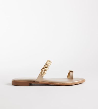 Glamorous Wide Fit Glamorous Wide Fit flat sandals with faux gold shells in gold