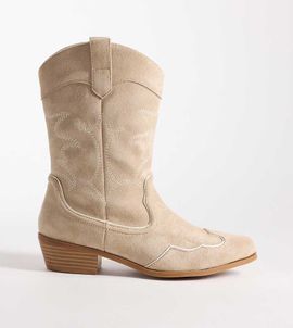 Glamorous Wide Fit Glamorous Wide Fit low ankle cowboy boots in taupe suedette-Neutral