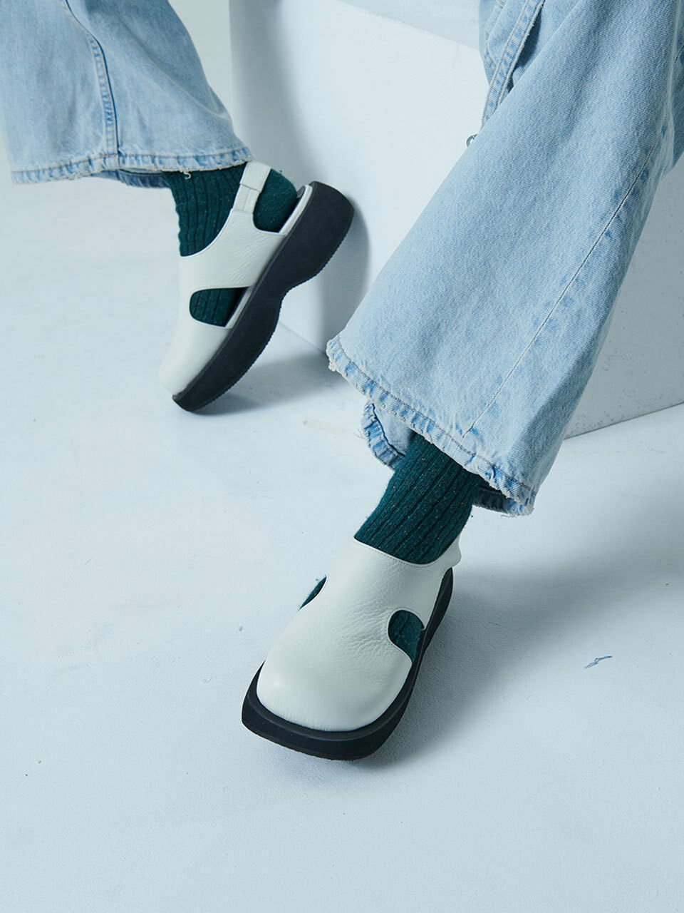 glen-Waverley 03150 Bony Platform Sandals