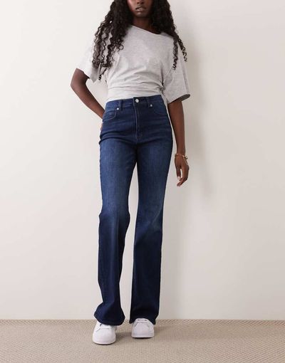 Good American Good American classic high rise bootcut jeans in dark blue wash