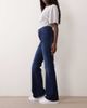 Good American Good American classic high rise bootcut jeans in dark blue wash - 2