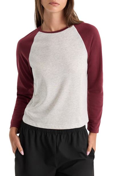 Good American Good American Long Sleeve Raglan T-shirt
