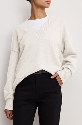 Good American Good American Oversize V-Neck Sweater