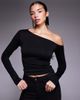 Good American Good American weightless sculpted off the shoulder long sleeve top in black - 1