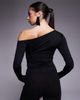 Good American Good American weightless sculpted off the shoulder long sleeve top in black - 2