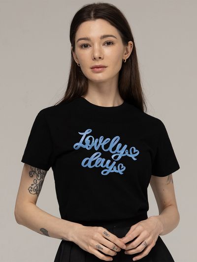 GRAVER [WOMAN] Ribbon Typography Heart Slim T-shirt