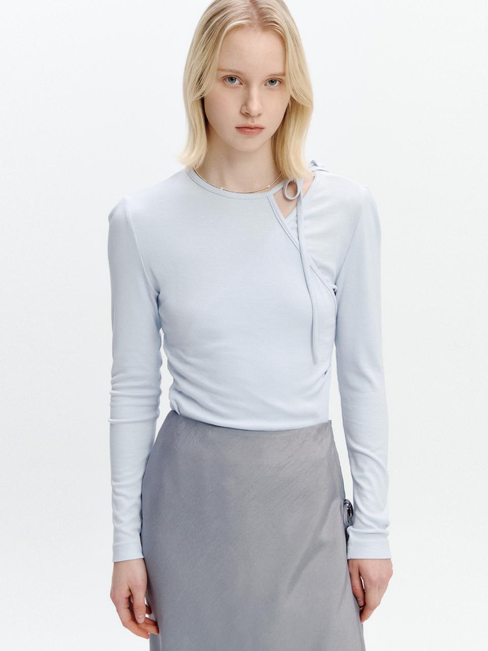 GRAYDATION Asymmetric Strap T-blouse [LIGHT BLUE]