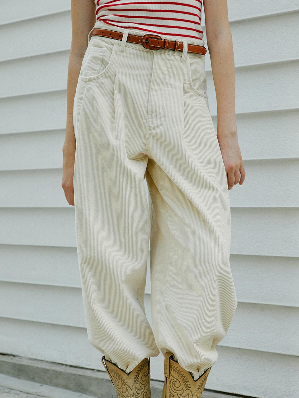 GREENBUTTER Classic Leather Belt