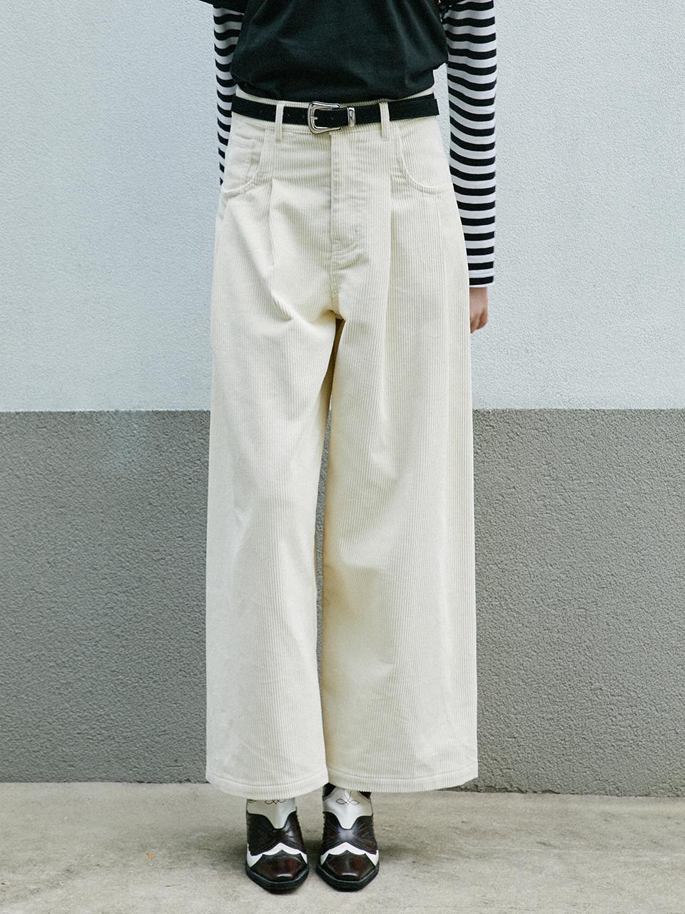 GREENBUTTER Corduroy Wide Pants (L/Beige)