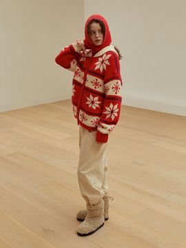 GREENBUTTER Snowflake Alpaca Cowichan Cardigan (Red)
