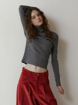 GREENBUTTER Soft Knit Turtleneck (Charcoal)