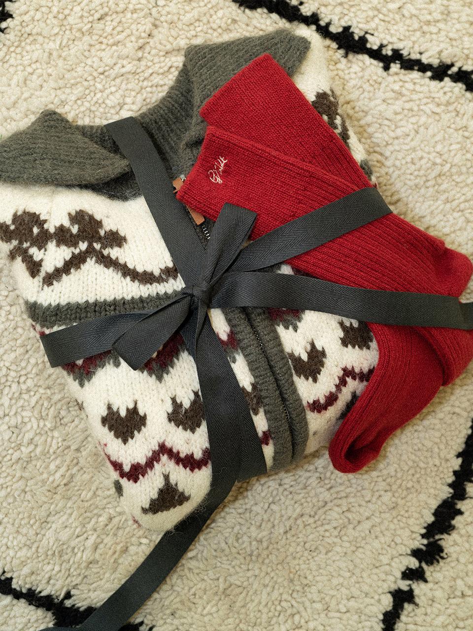 grove Elin Socks (2 Colors)