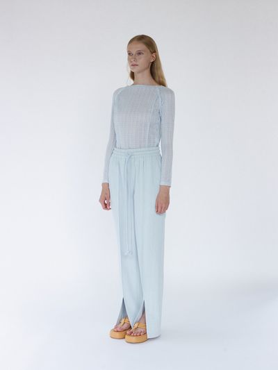 gu_de Lumi Lace Blouse - Baby Blue