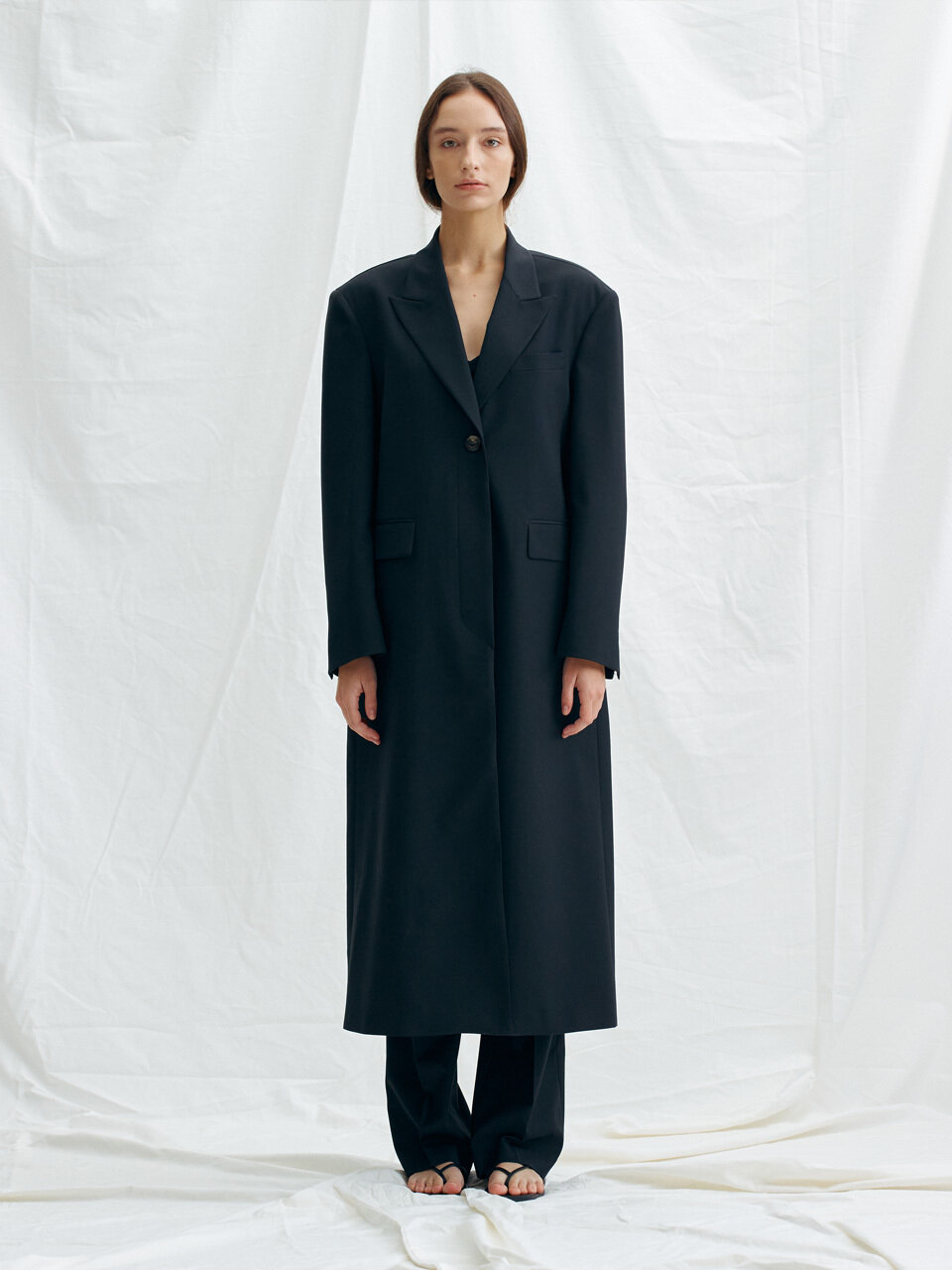 H8 Mile Coat (Black)