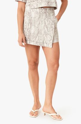 Habitual Habitual Snakeskin Print Denim Skort