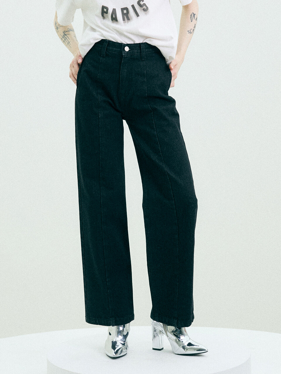 HAE BY HAEKIM Semi Wide Denim Pants (Black)