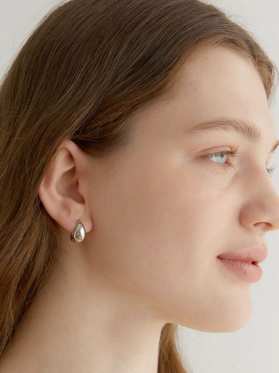halden Bold Oblique Hoop Earrings_Silver