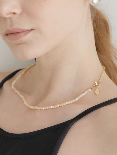 halden Natural Nacre Necklace_Beige