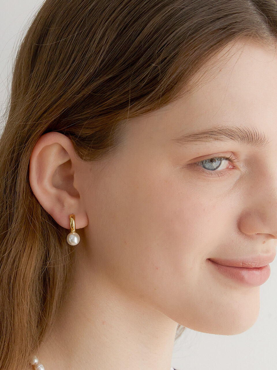 halden Round Ring Drop Pearl Earrings_Gold