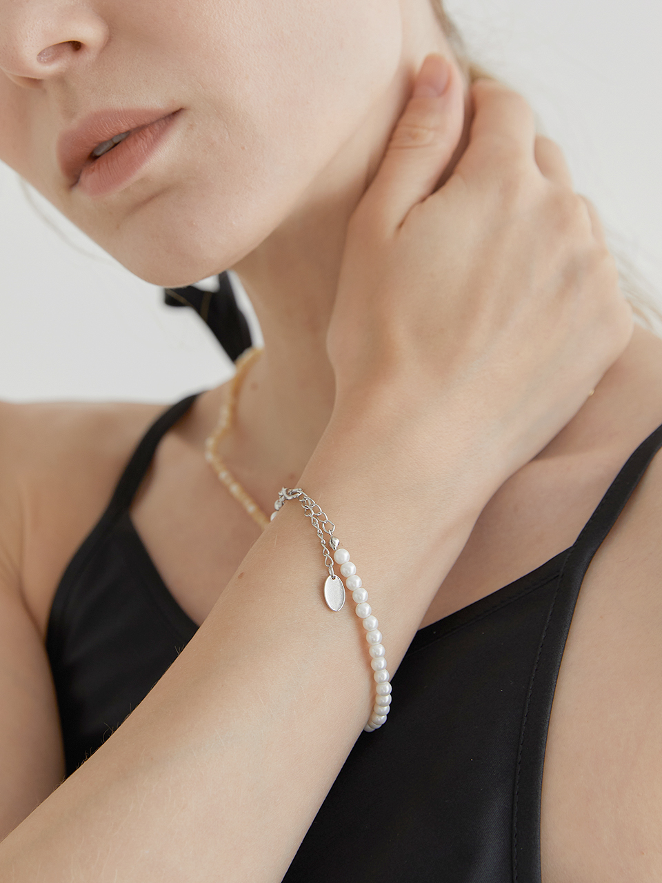 halden Simple Swarovski Pearl Bracelet (4mm)