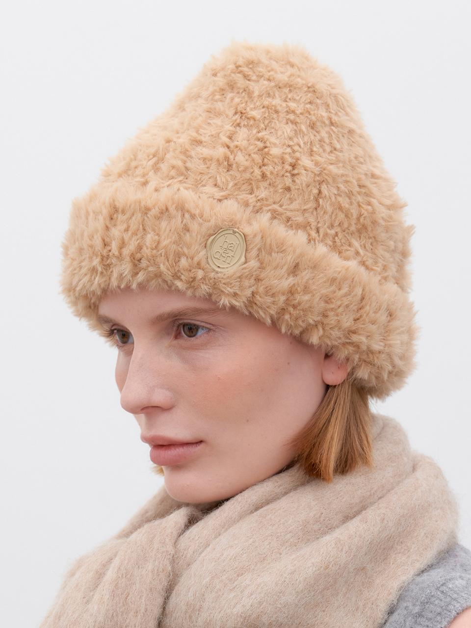 halden Soft Hairy Nordic Winter Beanie [Beige] (C059)