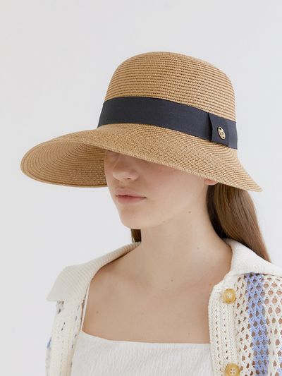 halden Visor Cloche Logo Pendant Raffia Cap_Beige