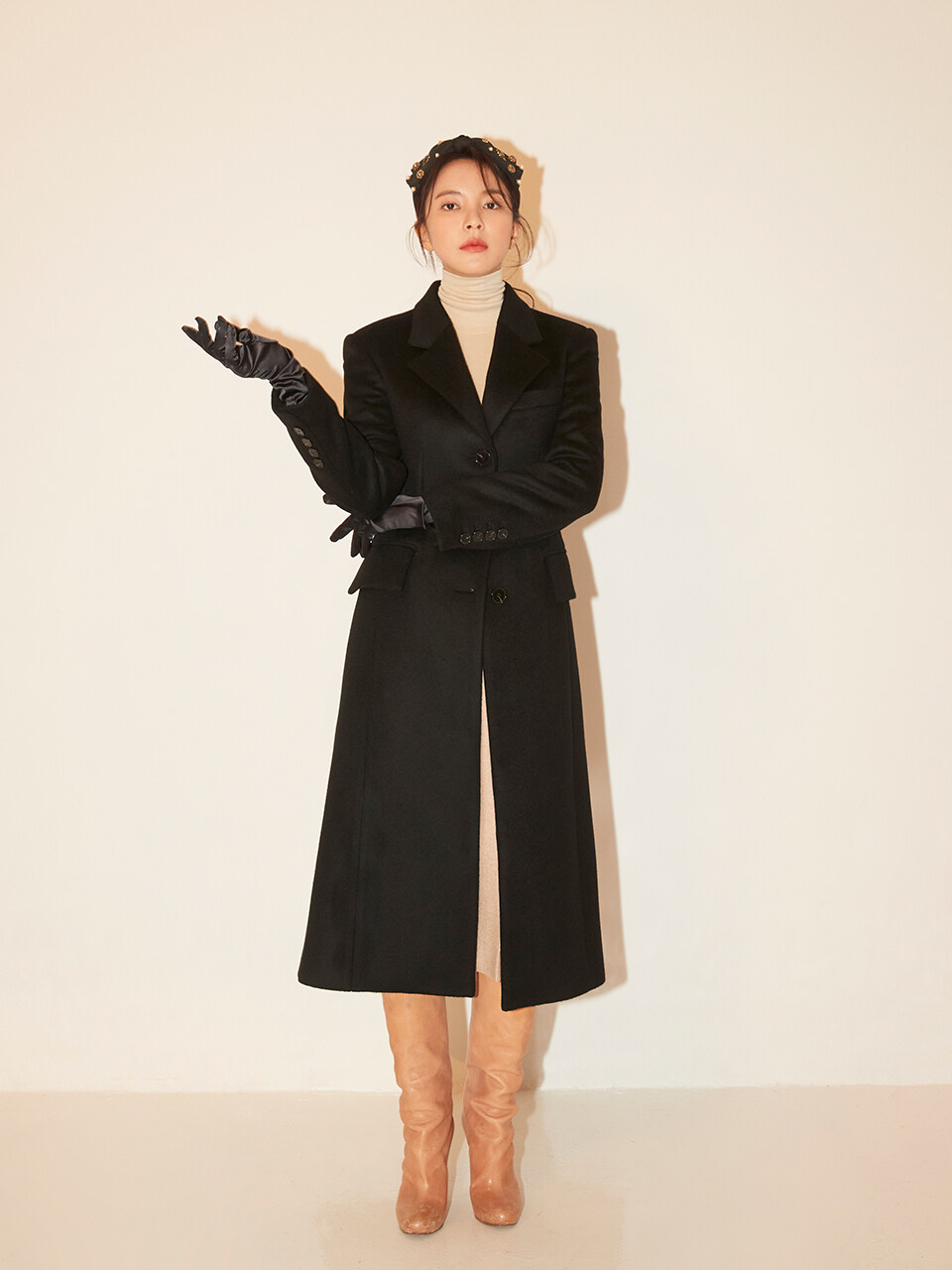 HANAVO No. 1 Outer Jacket - Black