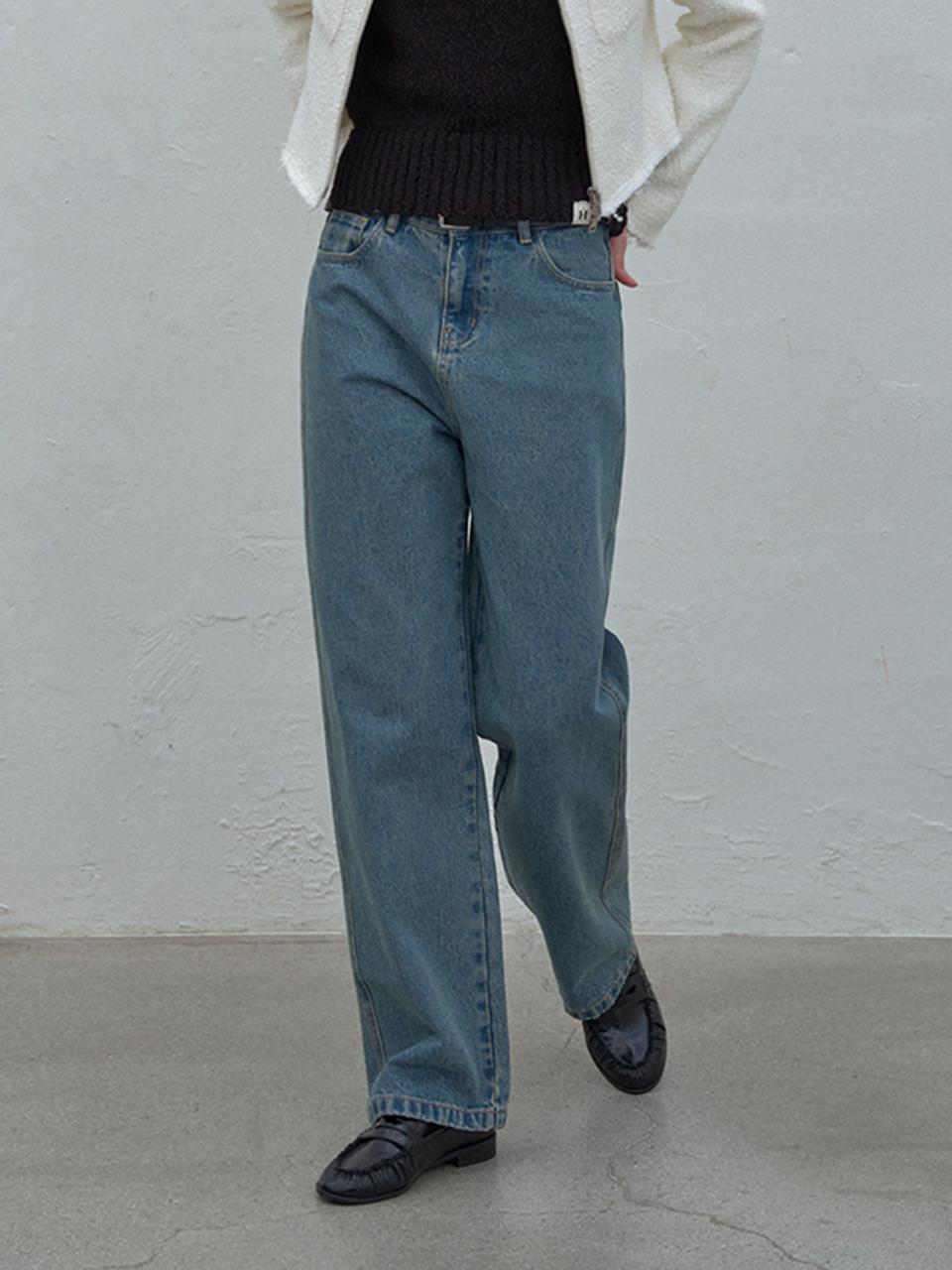 HANE Classic Semi-Wide Denim Pants [Light Blue]