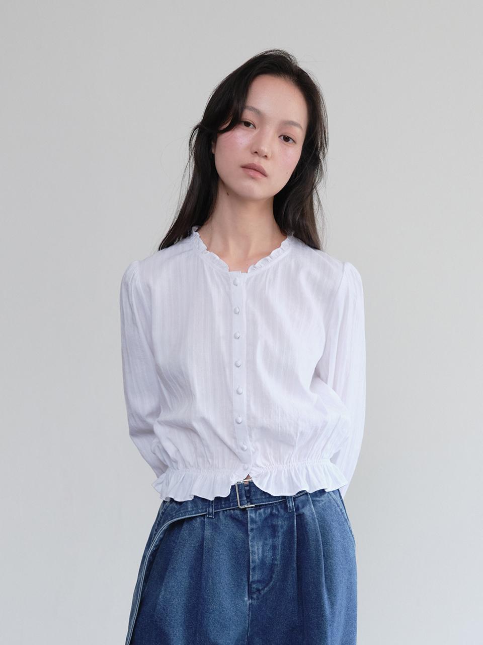 HANE Frill Collar Blouse [Cream]