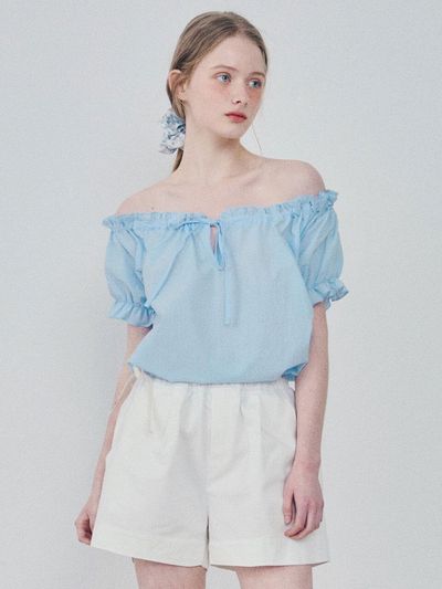 HANE Off-shoulder Strap Blouse [Sky]