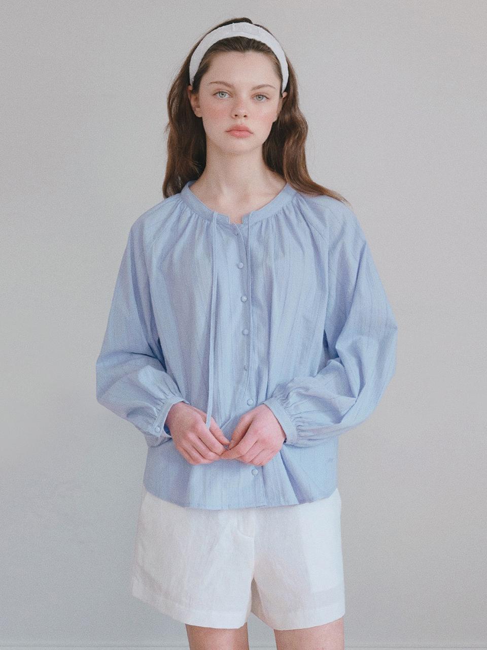HANE Shirring Strap Blouse [Air Sky]