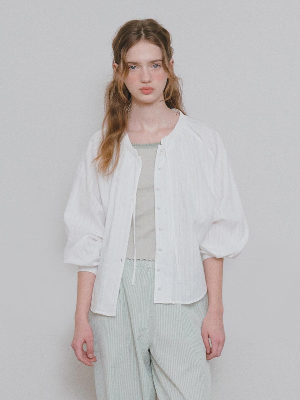 HANE Shirring Strap Blouse [WHITE]