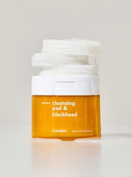 HANSKIN Hanskin Cleansing Pad and Black Head 70 Sheets