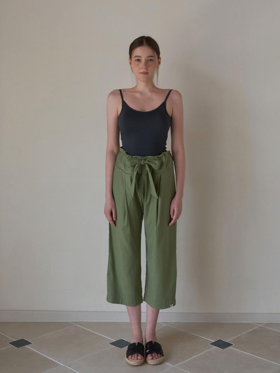 HAPPY YOGIS Ribbon Capri Yoga Pants [Green]